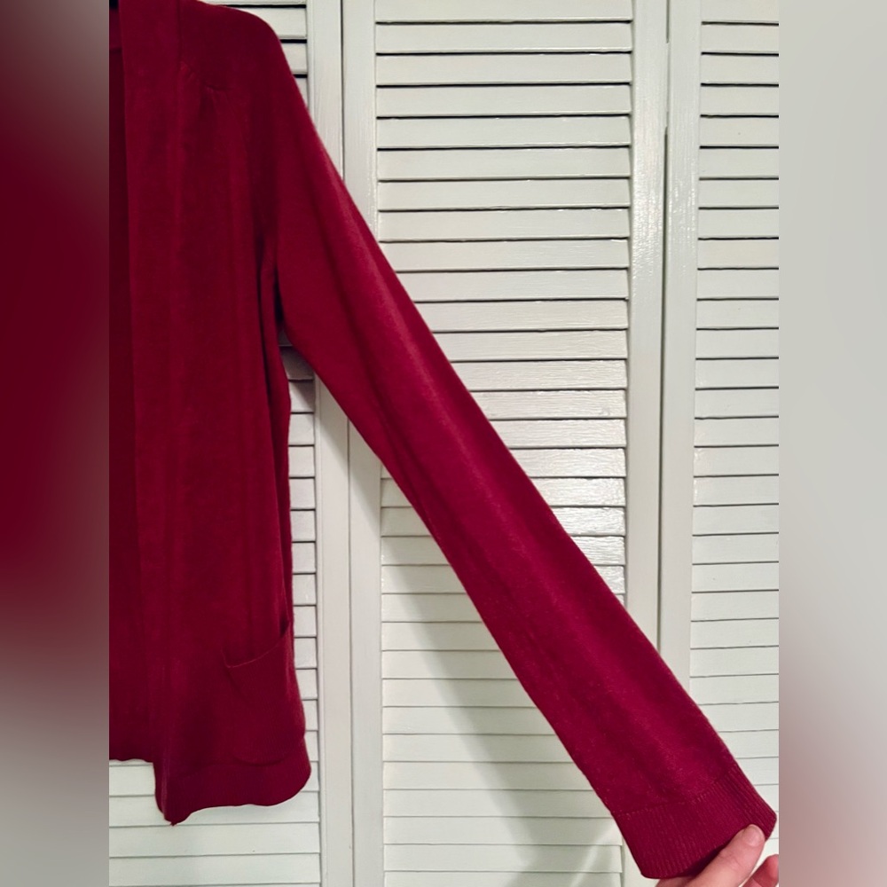 Croft & Barrow Women’s Ruby Colored Cardigan Sweater Jacket SO soft & comfy - Picture 3 of 14